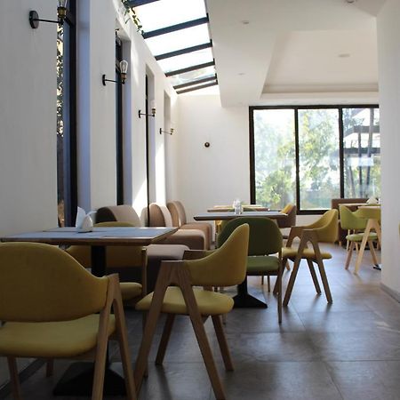 Cot Hotel  Addis Abeba Buitenkant foto