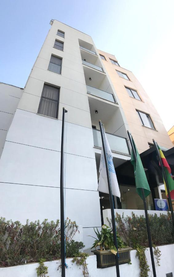 Cot Hotel  Addis Abeba Buitenkant foto