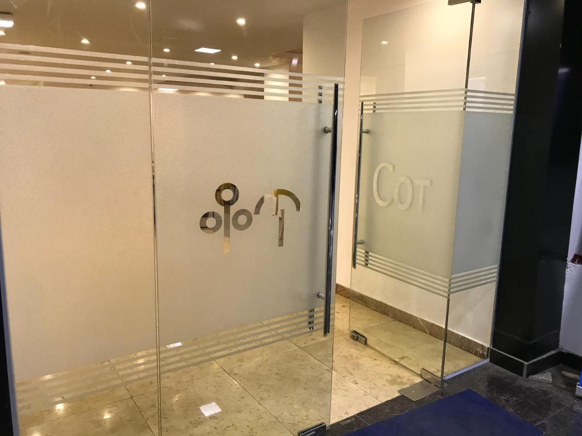 Cot Hotel  Addis Abeba Buitenkant foto